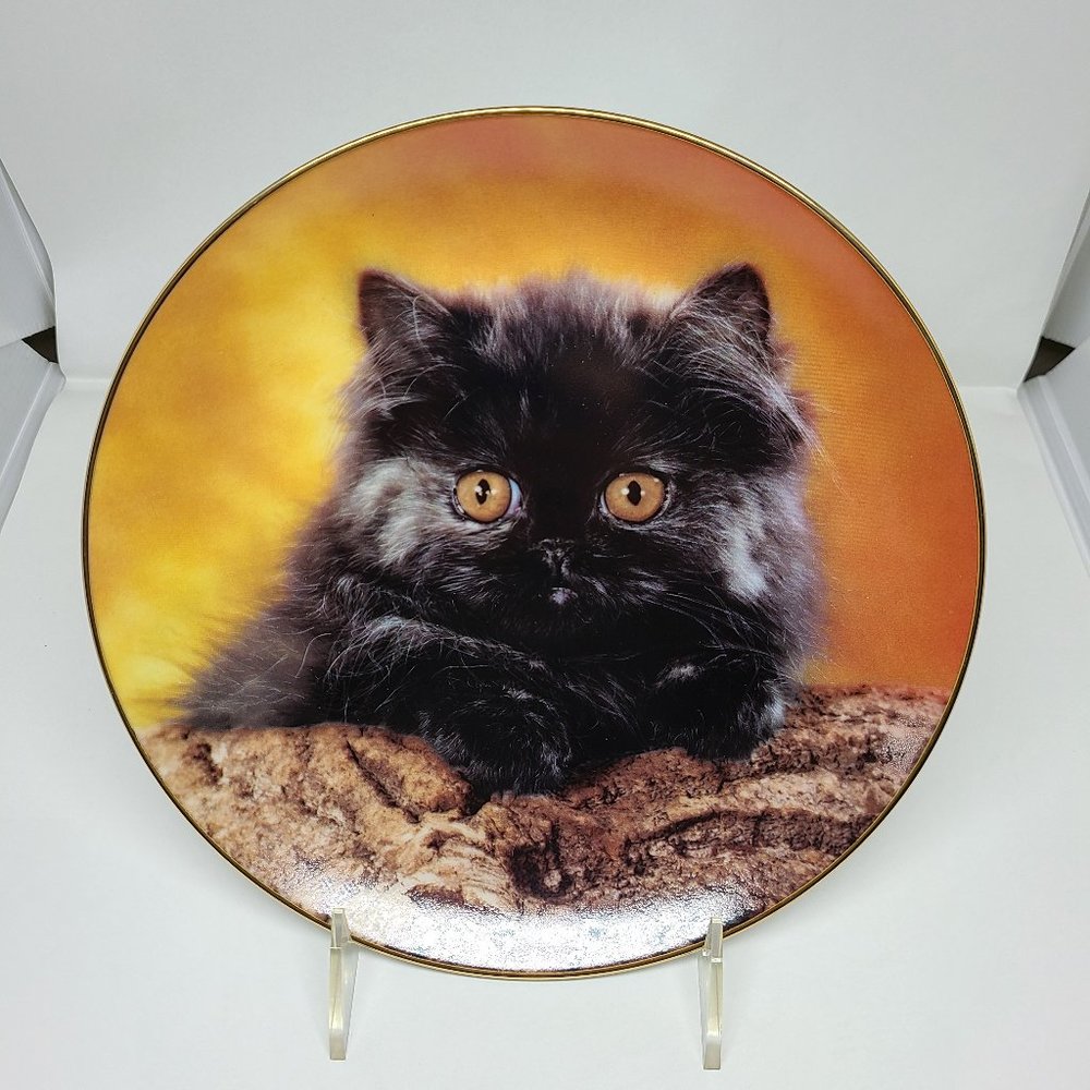 1986 Armstrong's Art on Porcelain "Pet, and I'll Purr" Collector's Plate